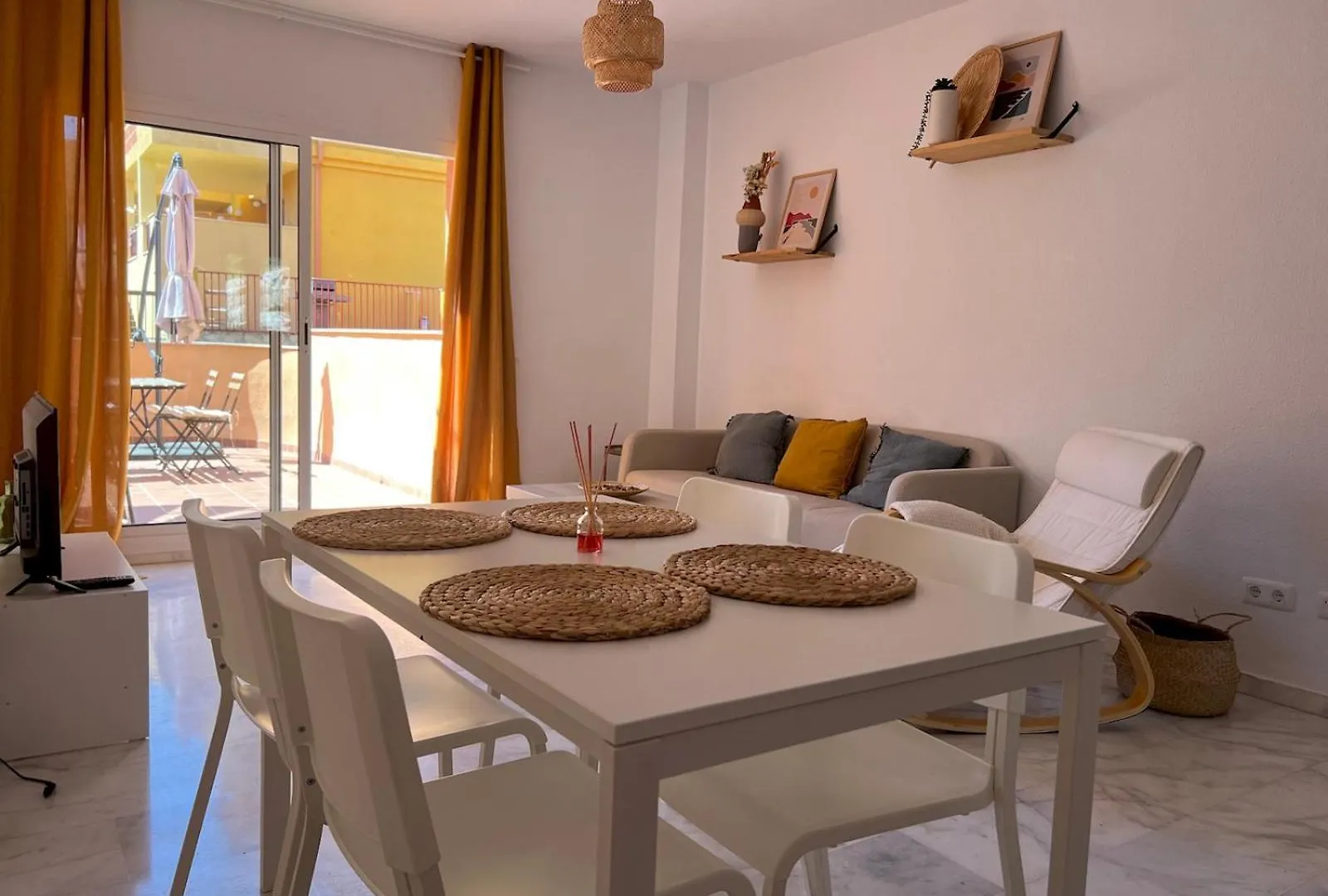 Appartamento Stylish Marbella Spot Pass The Keys