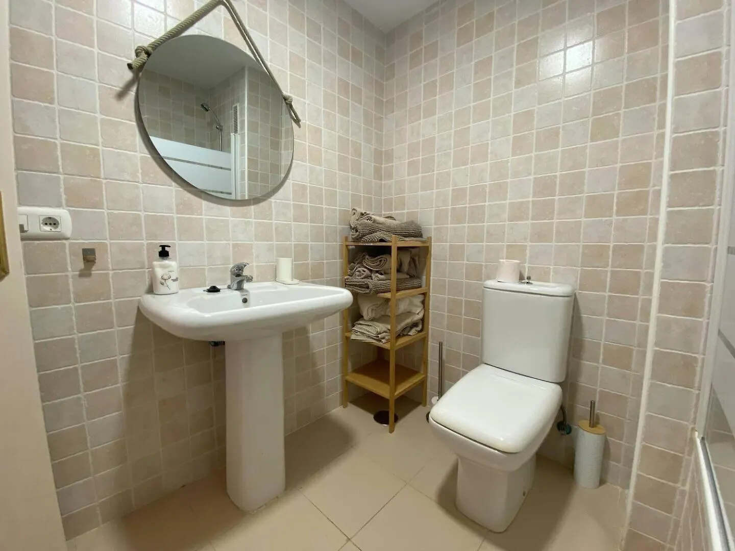 Appartamento Stylish Marbella Spot Pass The Keys 0*,  Spagna