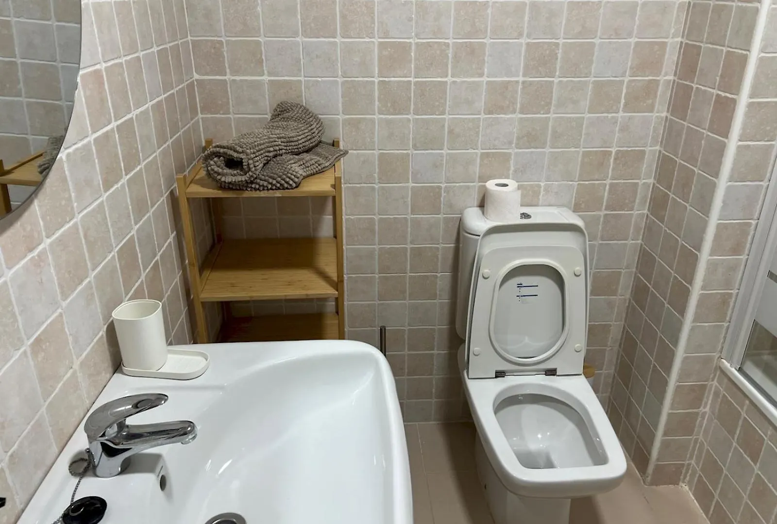 Stylish Marbella Spot Pass The Keys Apartment