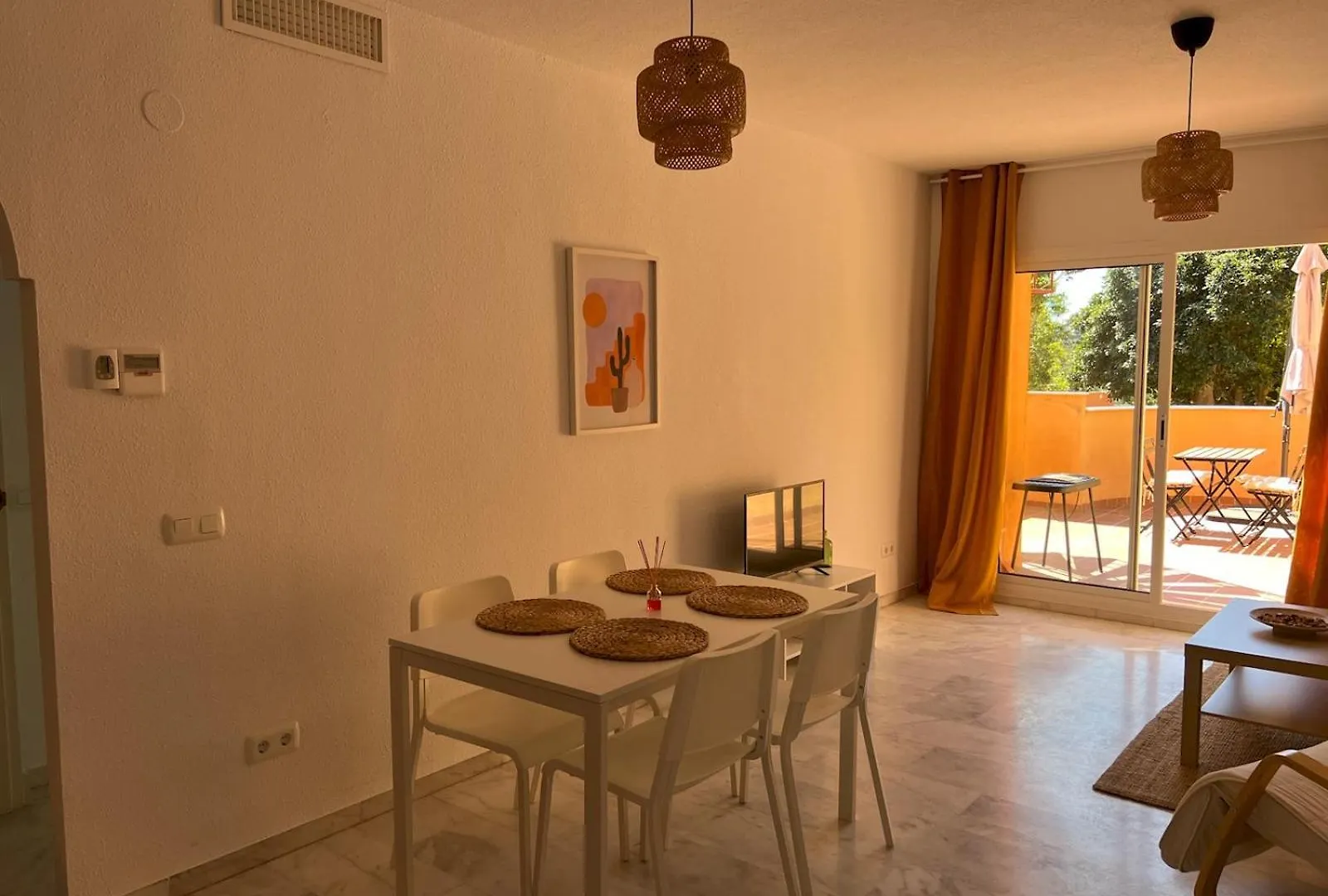 Stylish Marbella Spot Pass The Keys Apartment